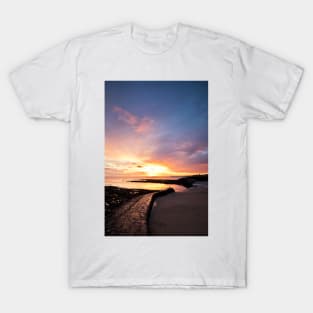 December sunrise at Cullercoats Bay T-Shirt